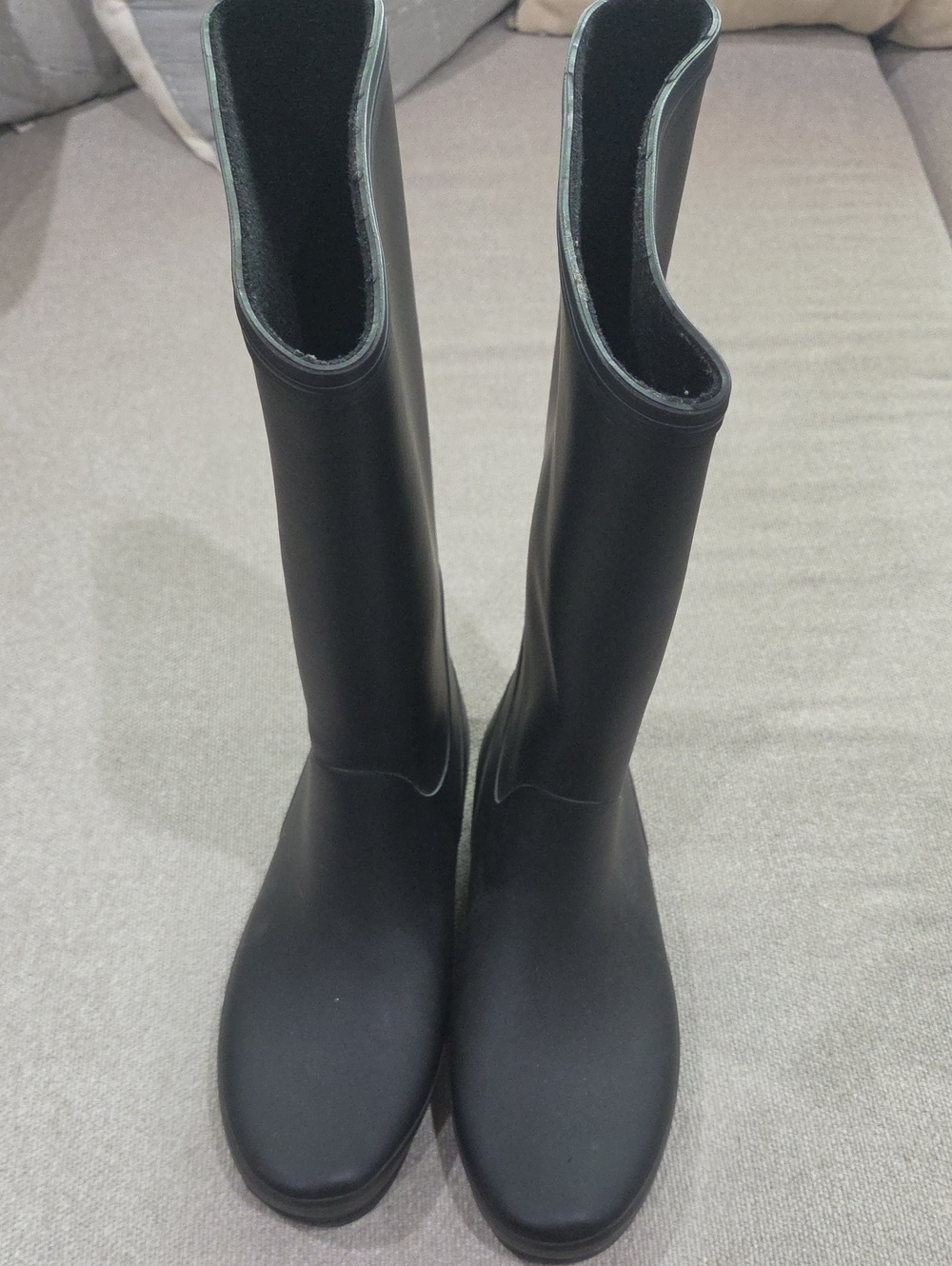 Tretorn Black Women's Tall Rain Boots - Classic Waterproof Style